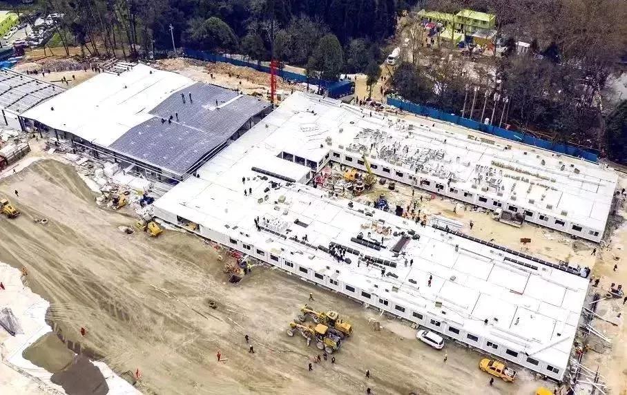 建證戰(zhàn)疫！中建集團建設(shè)全國各地20余所集中收治醫(yī)院(圖12)